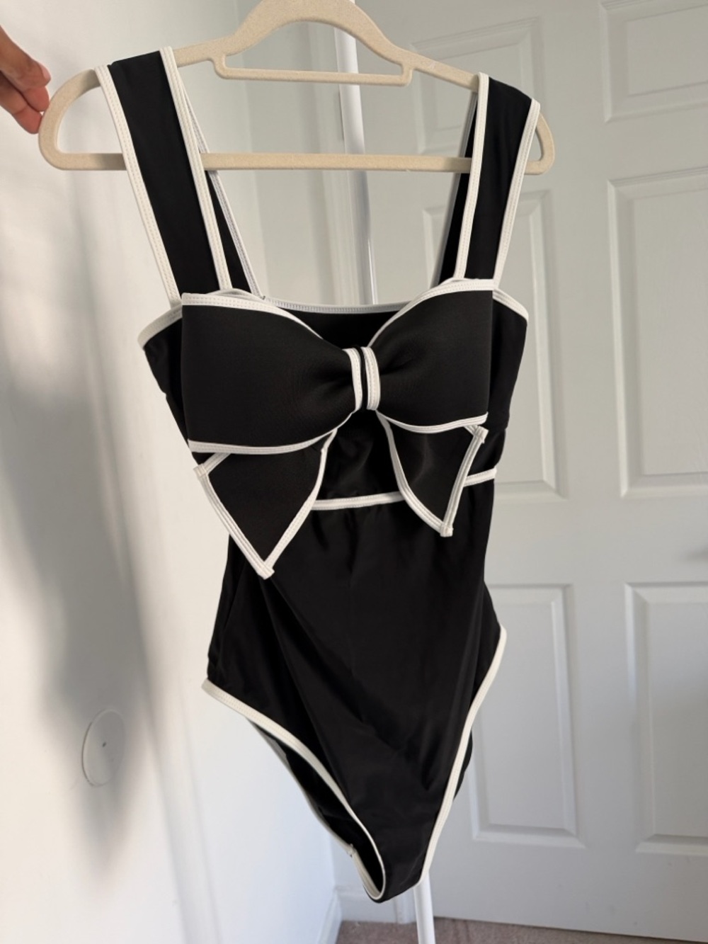 Flaxmaker Swim black and white swim suit size small - Picture 5 of 6